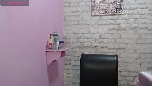 Little18Doll online show from 16, 3, 2026