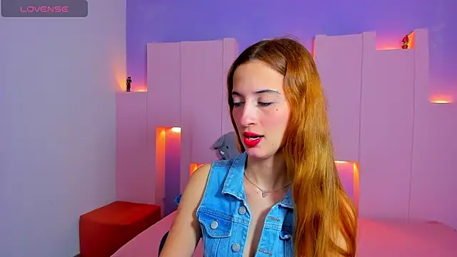 Snapshot of emilywilliis chatting on 7, 2, 2026 emilywilliis online show from 7, 2, 2026