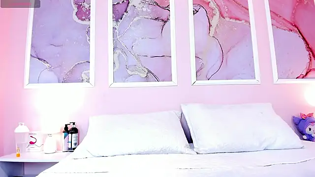 Snapshot of Katteyes__ chatting on 13, 1, 2026 Katteyes online show from 13, 1, 2026