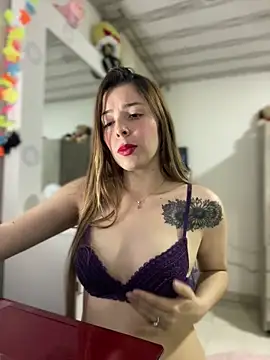 NatalyPinky online show from 12, 4, 2026