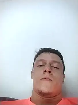 RAFAELQUINTEROSCAVALHEI online show from 18, 1, 2026