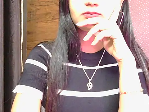 sweet riyaaa online show from 10, 4, 2026