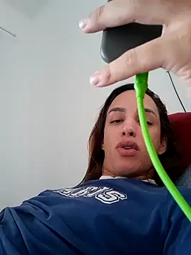 Snapshot of ofjuliaa chatting on 20, 4, 2026 ofjuliaa online show from 20, 4, 2026