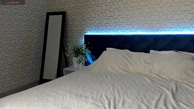 Snapshot of desiree_doll chatting on 11, 2, 2026 desiree doll online show from 11, 2, 2026