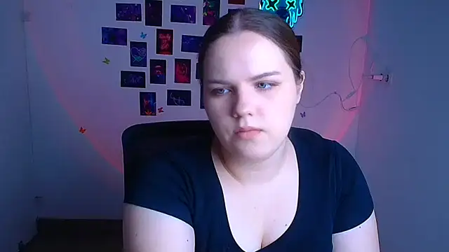 Kitty Mia Kitty online show from 14, 4, 2026