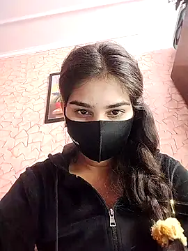 Snapshot of babydoll7172 chatting on 10, 1, 2026 babydoll7172 online show from 10, 1, 2026