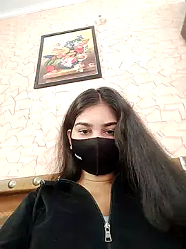 Snapshot of babydoll7172 chatting on 12, 1, 2026 babydoll7172 online show from 12, 1, 2026