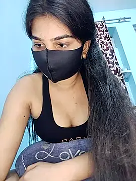 Snapshot of babydoll7172 chatting on 25, 2, 2026 babydoll7172 online show from 25, 2, 2026