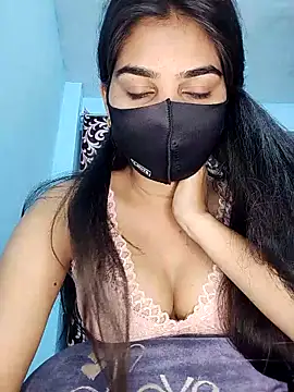Snapshot of babydoll7172 chatting on 27, 2, 2026 babydoll7172 online show from 27, 2, 2026
