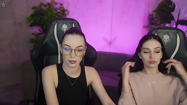 Mila Rose054 online show from 9, 4, 2026