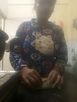 Snapshot of sakina121 chatting on 11, 1, 2026 sakina121 online show from 11, 1, 2026