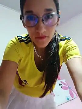 Snapshot of EcoDePiel chatting on 18, 6, 2026 EcoDePiel online show from 18, 6, 2026