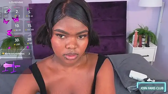 Yasminbrattz online show from 14, 4, 2026