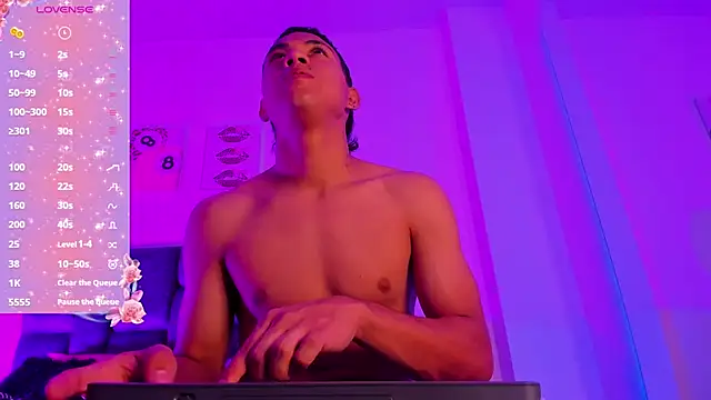 Liamsubtle01 online show from 11, 2, 2026