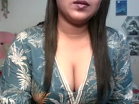 Snapshot of Sima_Roy95 chatting on 10, 4, 2026 Sima Roy95 online show from 10, 4, 2026