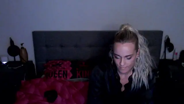 Snapshot of missconly chatting on 11, 1, 2026 missconly online show from 11, 1, 2026