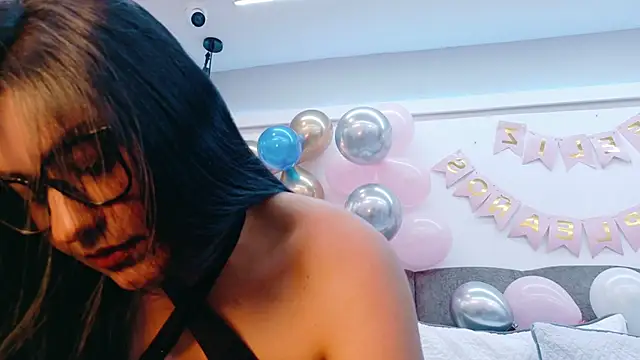 AlmaRose  online show from 28, 3, 2026