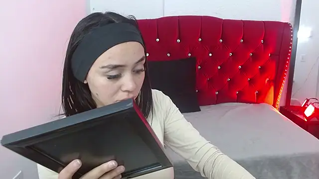 sofiaspring online show from 17, 6, 2026