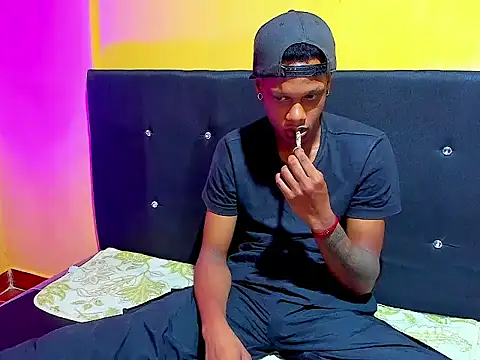 Snapshot of aunstin_mohamme chatting on 14, 1, 2026 aunstin mohamme online show from 14, 1, 2026