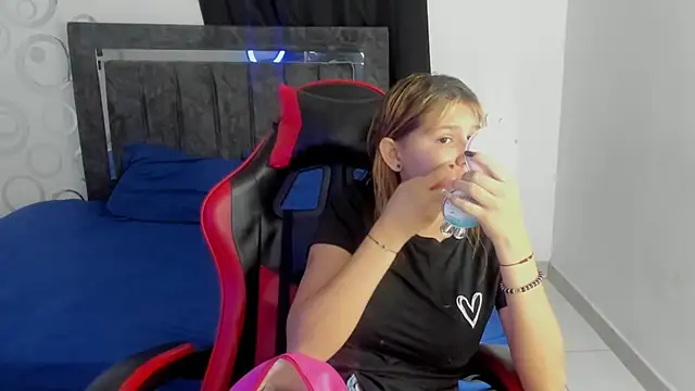 Bella Blanca online show from 25, 2, 2026