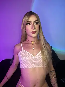 Snapshot of Alana_Stone chatting on 6, 2, 2026 Alana Stone online show from 6, 2, 2026