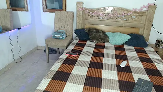 Snapshot of bratz_glloe chatting on 13, 1, 2026 bratz glloe online show from 13, 1, 2026