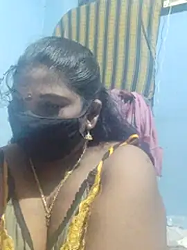 Snapshot of divyasree1431 chatting on 9, 7, 2026 divyasree1431 online show from 9, 7, 2026