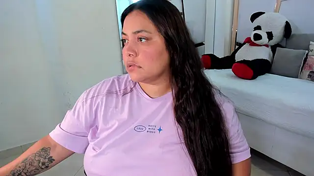 Snapshot of tatikanyx chatting on 14, 5, 2026 tatikanyx online show from 14, 5, 2026