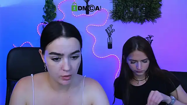 monica xcx online show from 14, 7, 2026