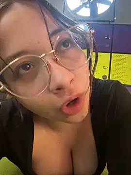 Snapshot of AliciaWhite_nt chatting on 19, 6, 2026 AliciaWhite nt online show from 19, 6, 2026