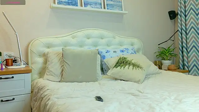 LadySweetWife online show from 15, 2, 2026