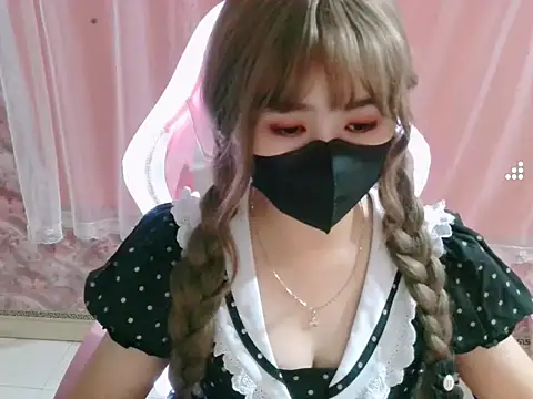 -Violet-t online show from 12, 7, 2026