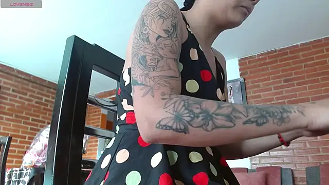 Lia rouse04 online show from 21, 2, 2026