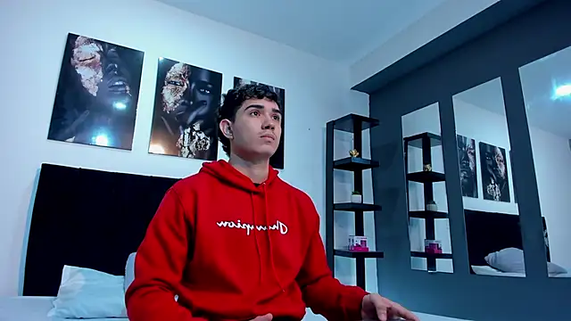 Alejo Grey online show from 14, 1, 2026