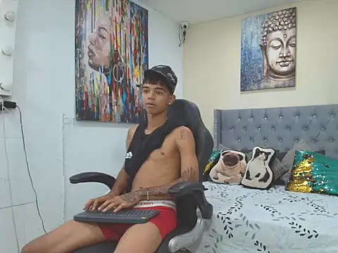 angelcutexx18 online show from 4, 2, 2026