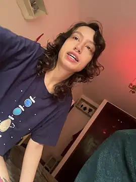 Snapshot of witchdub chatting on 27, 5, 2026 witchdub online show from 27, 5, 2026