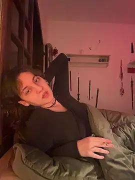 Snapshot of witchdub chatting on 22, 6, 2026 witchdub online show from 22, 6, 2026