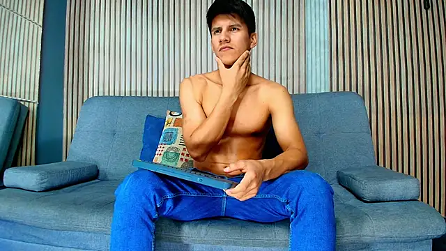 Snapshot of Atlas_desire chatting on 20, 2, 2026 Atlas desire online show from 20, 2, 2026