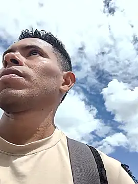 Snapshot of adambrosk_08 chatting on 18, 1, 2026 adambrosk 08 online show from 18, 1, 2026