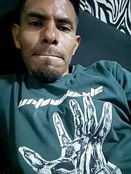 Snapshot of adambrosk_08 chatting on 3, 3, 2026 adambrosk 08 online show from 3, 3, 2026