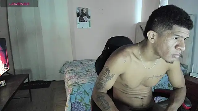 Snapshot of antonio_aguilarx chatting on 15, 7, 2026 antonio aguilarx online show from 15, 7, 2026