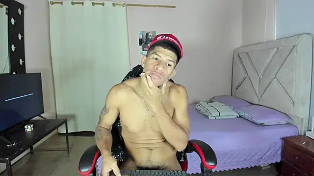 Snapshot of antonio_aguilarx chatting on 31, 7, 2026 antonio aguilarx online show from 31, 7, 2026