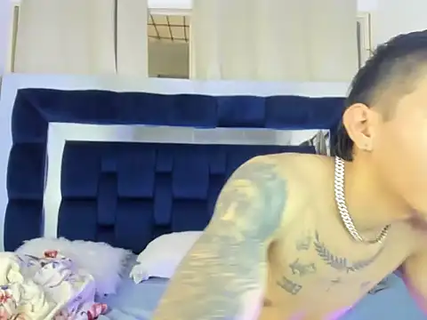 Scook Gray  online show from 13, 3, 2026