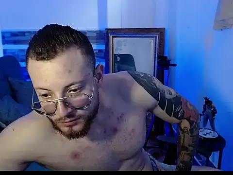 Snapshot of Justin-mackenlly chatting on 8, 3, 2026 Justin-mackenlly online show from 8, 3, 2026