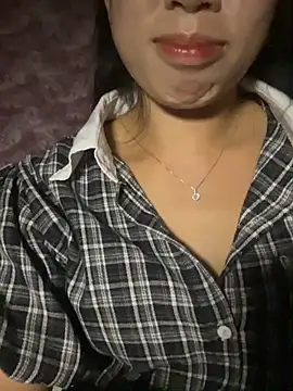 Snapshot of Mayly_lucky2 chatting on 18, 7, 2026 Mayly lucky2 online show from 18, 7, 2026