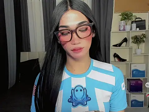 Snapshot of FyangFoxx chatting on 27, 3, 2026 FyangFoxx online show from 27, 3, 2026