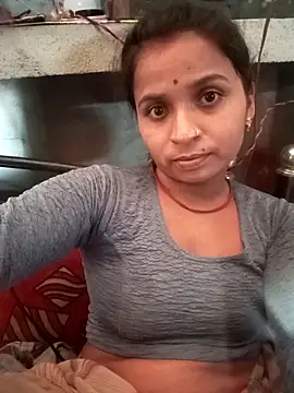 Snapshot of Hirdesh_sahu chatting on 17, 5, 2026 Hirdesh sahu online show from 17, 5, 2026