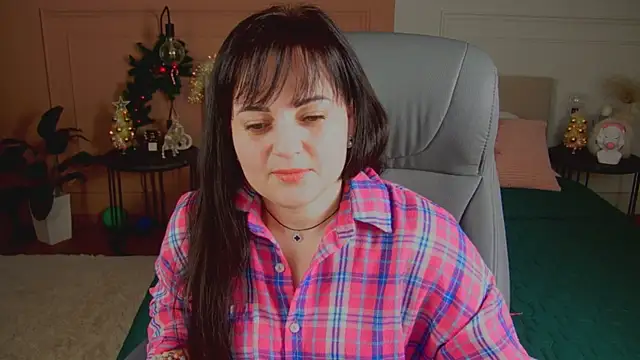  SilkyShadow  online show from 18, 1, 2026