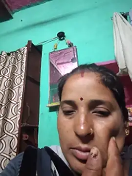 Snapshot of Reena_lodha chatting on 14, 6, 2026 Reena lodha online show from 14, 6, 2026