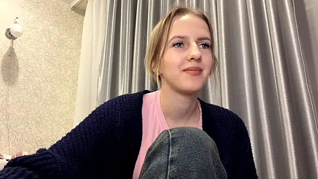 Snapshot of JeannettaIltzsch chatting on 10, 2, 2026 JeannettaIltzsch online show from 10, 2, 2026